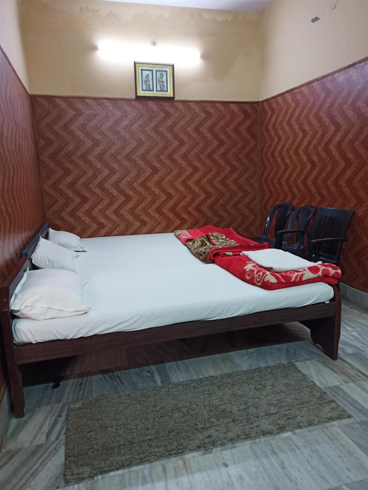 Teerth Guest House Varanasi Eksteriør billede